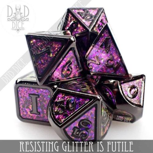 Resisting Glitter is Futile - Metal Dice set - 7 stuks