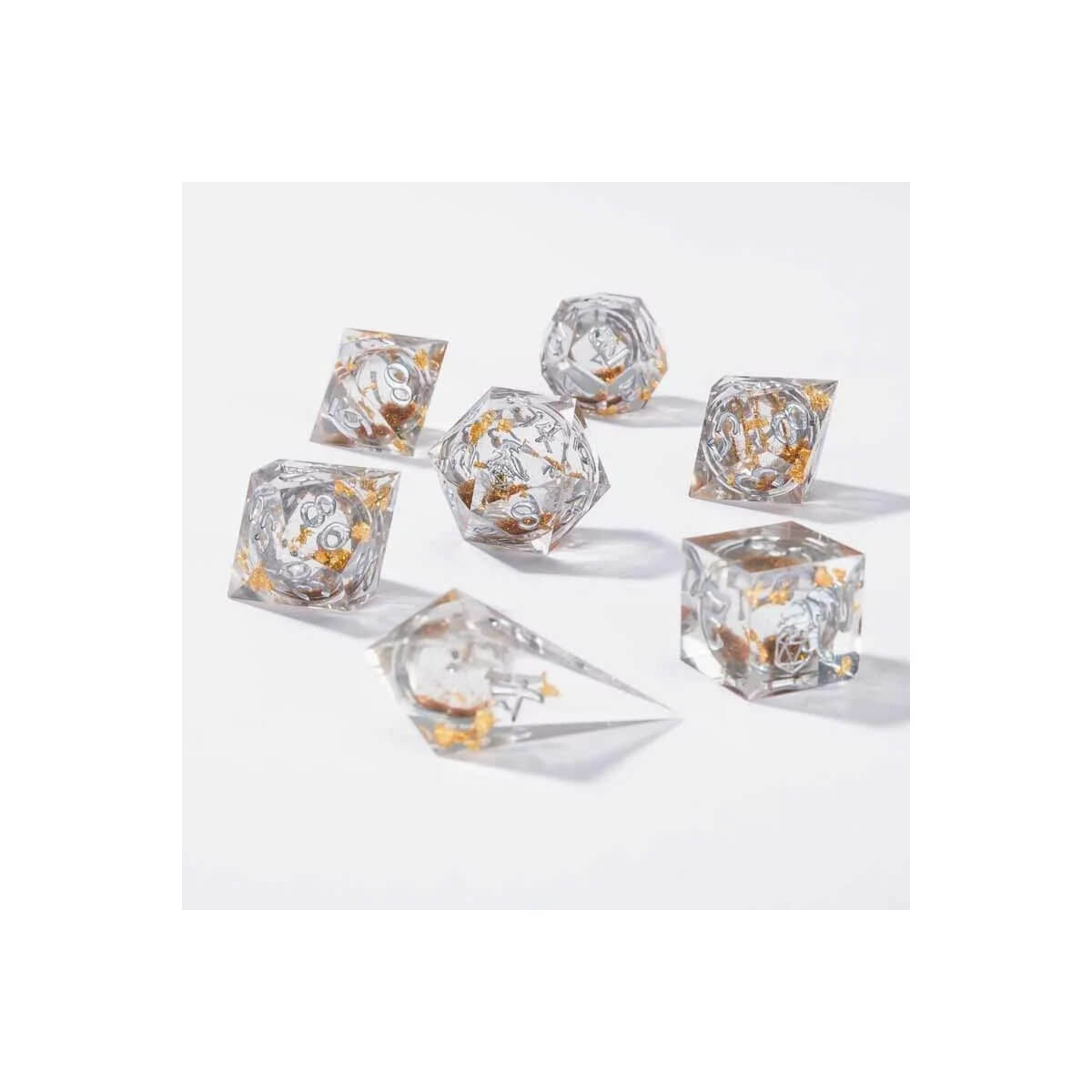 Gold Liquid Core - Handmade Sharp Edge Dice set - 7 stuks