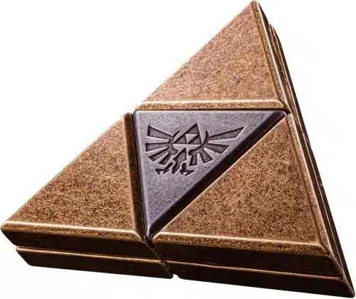Huzzle Cast Hyrule Triforce (5)