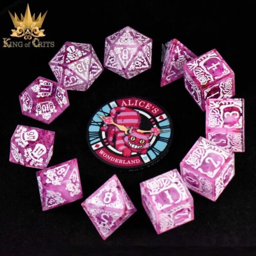 Alice's Wonderland Pink - Sharp Edge Dice set in Gift Box - 11 stuks
