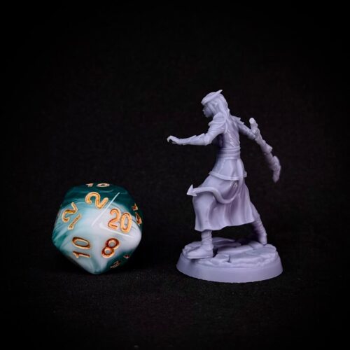 Tiefling druid - VirrCraft - Print on Demand